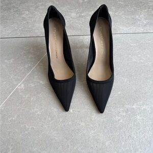Stuart Weitzman Black Pointed-Toe Classic Pumps